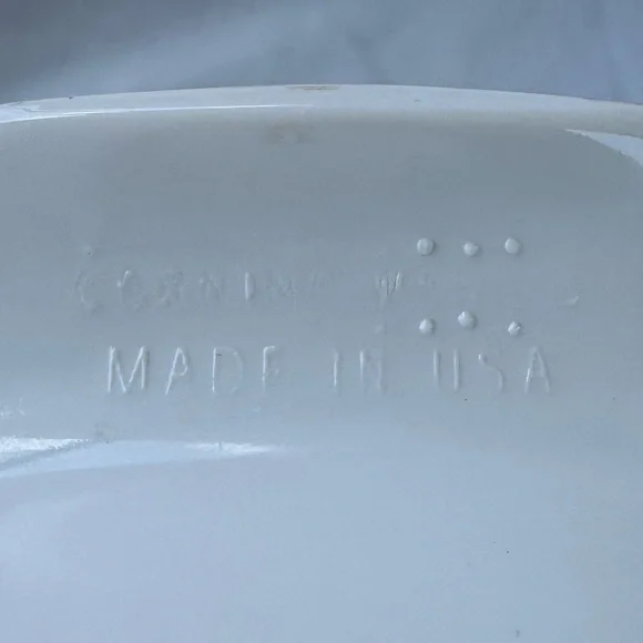 Vintage CorningWare Shadow Iris 1.5-Liter Casserole Dish with Lid A- 1 1/2-B - Picture 9 of 14